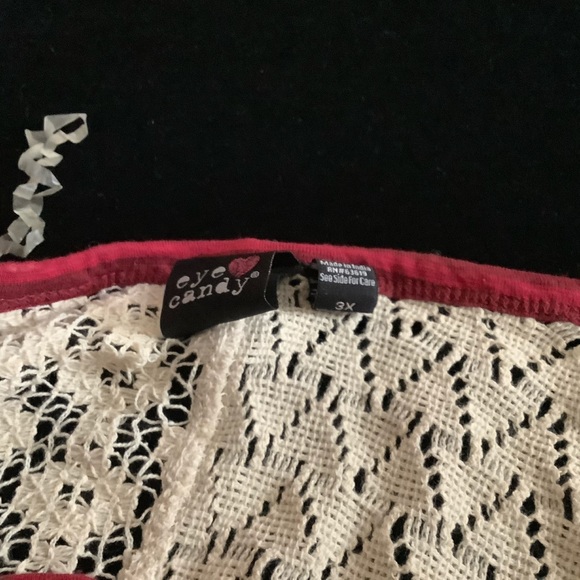 Eye Candy Red Stripe Jersey Tee w/ Cream Lace 3X - Picture 6 of 7